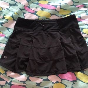 Lululemon Black Skirt, Size 4!